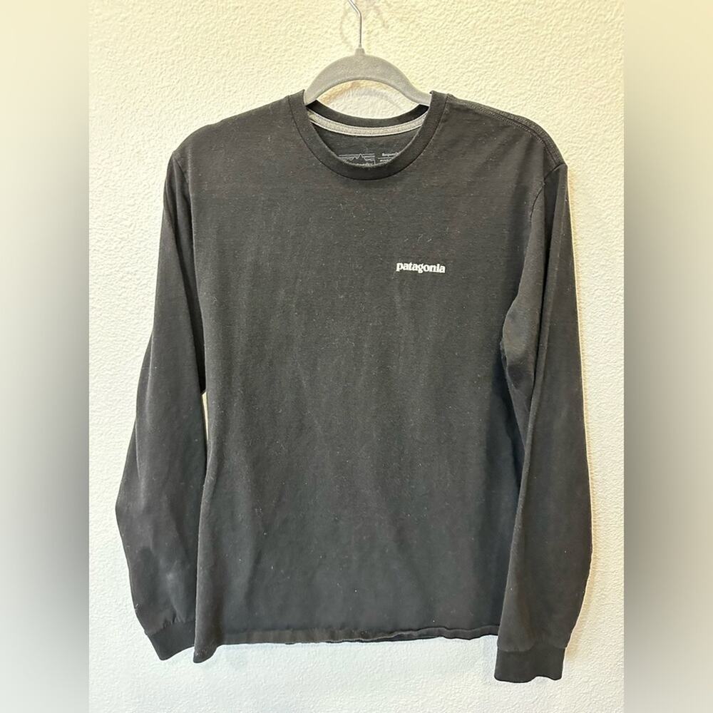 Patagonia Shirt Long Sleeve P-6 Logo Responsibili-Tee Graphic Black Size Small